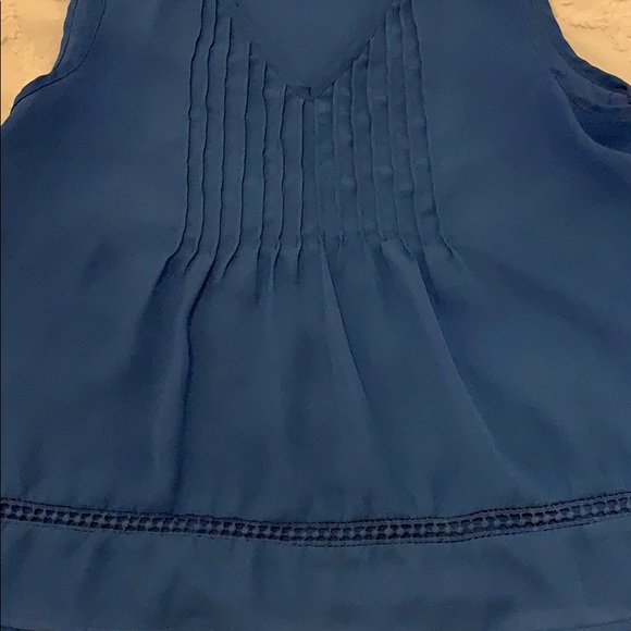 Silk crop tank from Anthropologie- Small - Picture 3 of 4